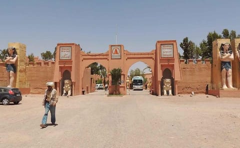 Walking Tour and Photography Day Trip to Ait Ben Haddou from Marrakech
