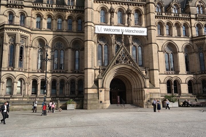 Manchester Private Walking Tour with a Professional Guide 2
