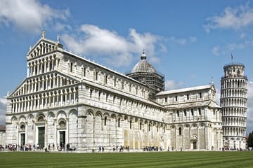 Private Walking Tour of Historic Pisa's Architecture and Culture