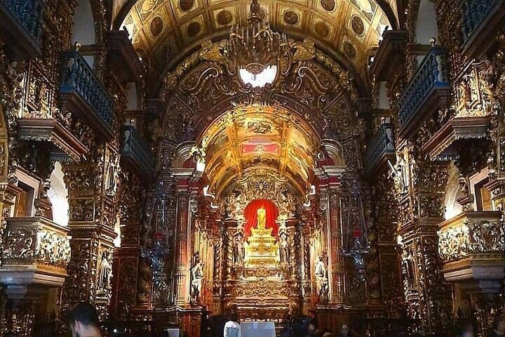 Rio's Downtown Walking Tour: Unveiling Rich History and Landmarks