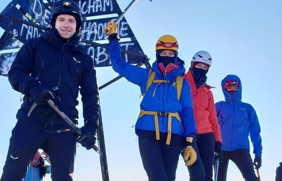 Marrakech: 2-Day Atlas Mountains Trek with Village Stay