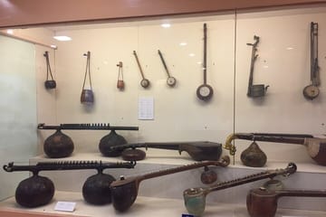 New Delhi Cultural Museums Tour with Private Transport