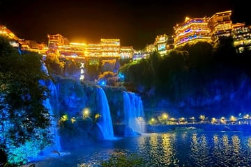 Tianmen Mountain Day Tour and Night Lights in Furong Ancient Town