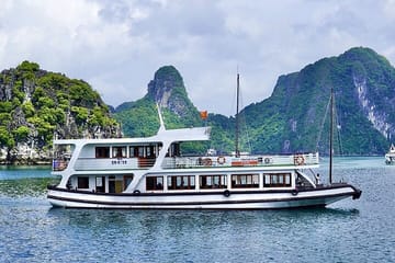 Halong Bay and Cave Full-Day Cruise,Lunch,Island,Beach from Hanoi