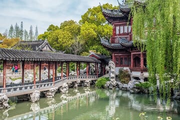Shanghai Bus Tour: Explore Yu Garden, Zhujiajiao, and the Bund