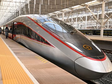 Beijing-Xi’an High-Speed Rail Round Trip: Terracotta Warriors Visit