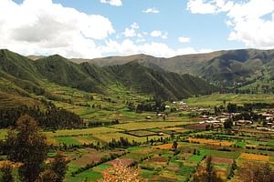 One-Way Transfer from Sacred Valley Hotels to Ollantaytambo Railway Station
