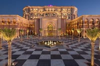Abu Dhabi Half Day Tour Grand Mosque Emirates Palace and Corniche 6