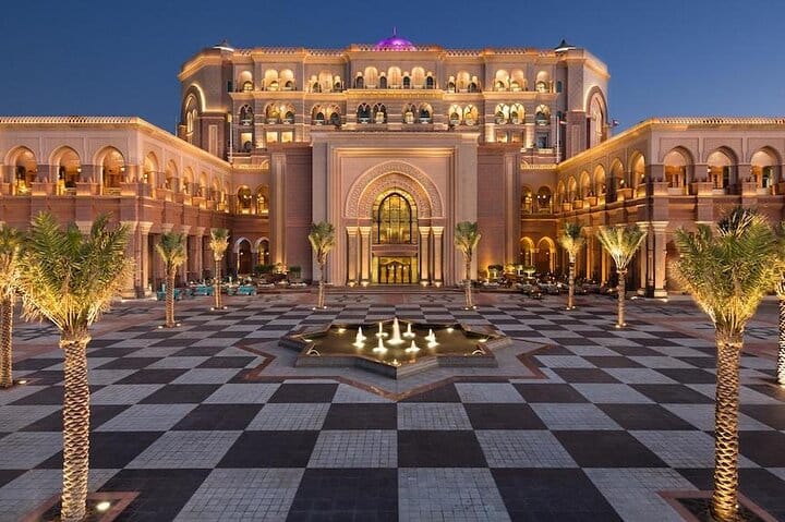 Abu Dhabi Half Day Tour Grand Mosque Emirates Palace and Corniche 6