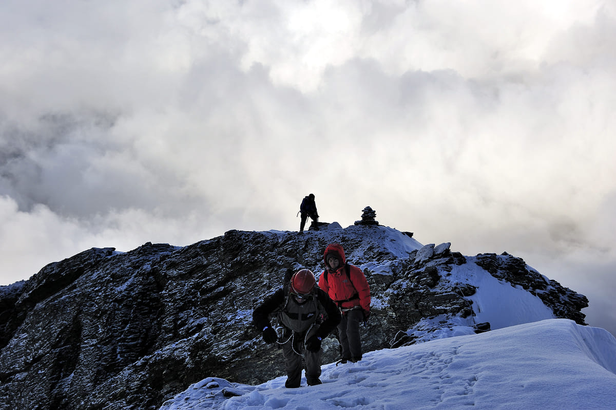 19 Days Mera Peak Climbing & Expedition – One Life-Changing Himalayan Adventure