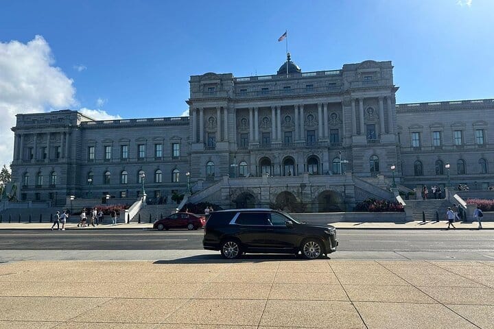 Private SUV City Tour of Washington, D.C. — Monuments Express