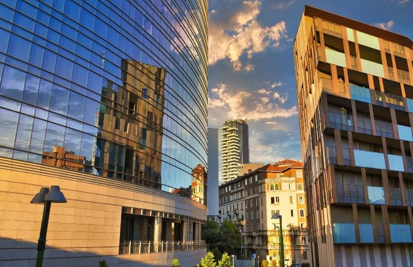 City Life: visit to the futuristic city