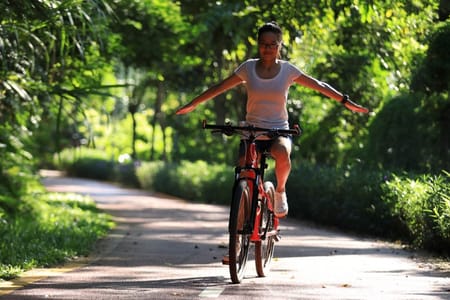 Cycle Ride Along the Mahaweli River & Kandy City Exploration