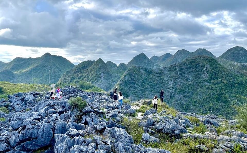 4-Day Private Car Tour of Ha Giang Loop from Hanoi