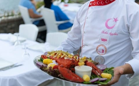 Alanya Seafront Dinner Experience by the Red Tower