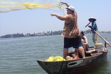 Eco Basket Boat By Bicycle and Vietnamese Set Menu