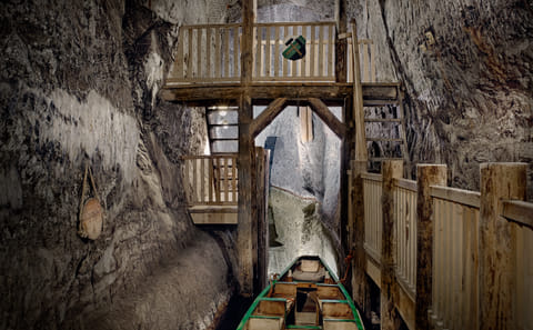 Krakow: UNESCO Bochnia Salt Mine Tour & Boat Expedition