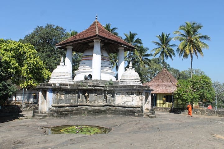 Kandy Tuk Tuk Tour 5