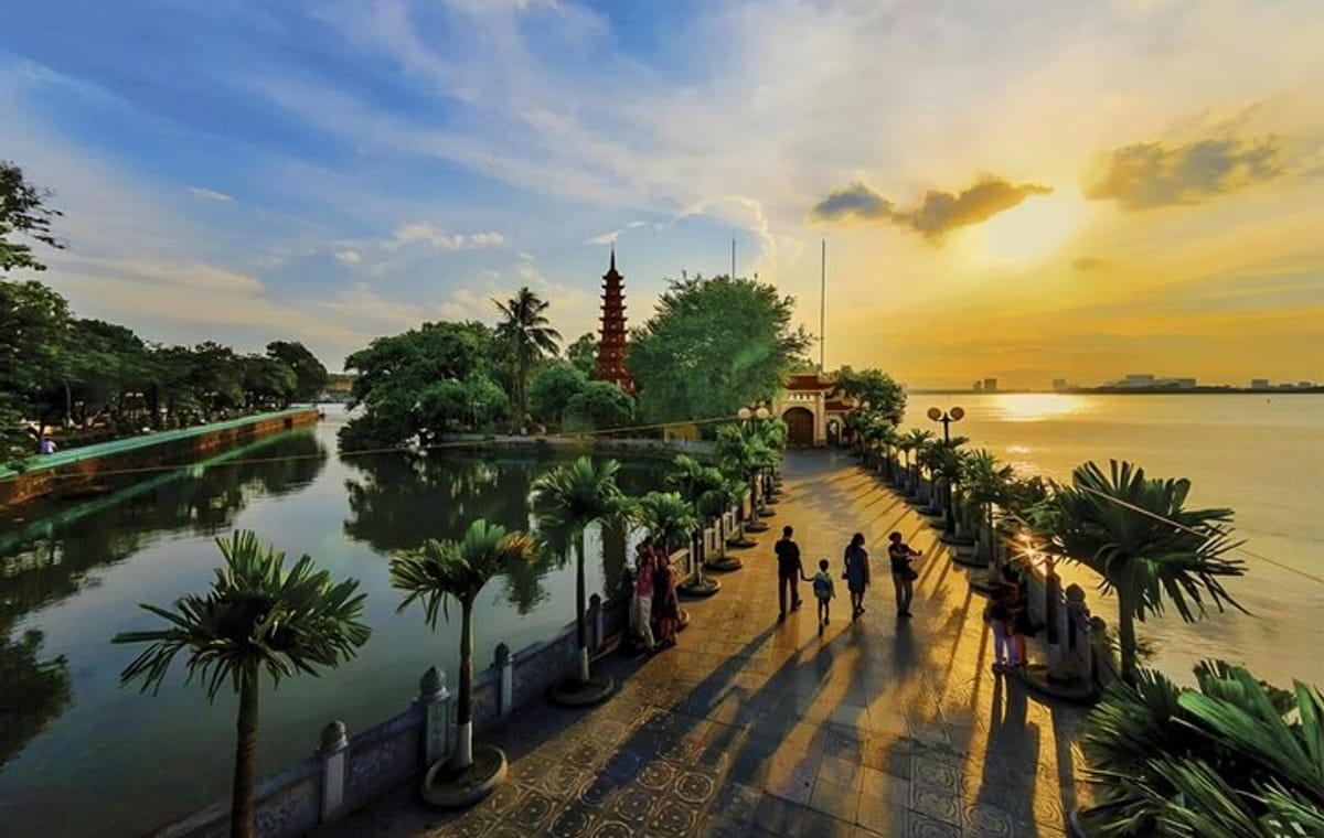 1 Day Guided Tour to Ha Noi City