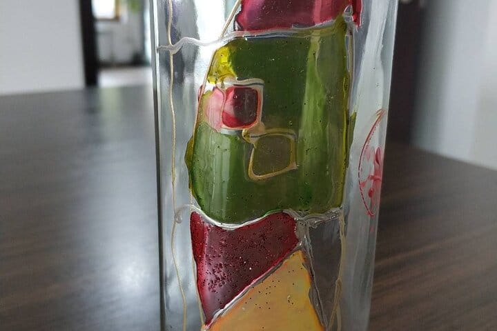 Private 2-Hour Workshop of Bottles or Clocks Painting 2