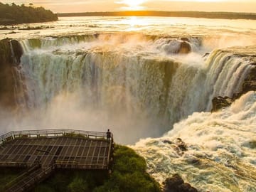 Iguazu Falls 3-Day Tour of Argentina and Brazil