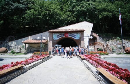 City of Love Sighnaghi, Kindzmarauli Corporation, Wine tasting