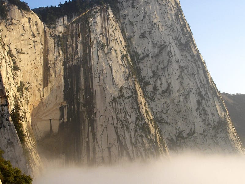 Xi'an: Mount Huashan Sacred Peaks Hiking Day Tour by Cable Car