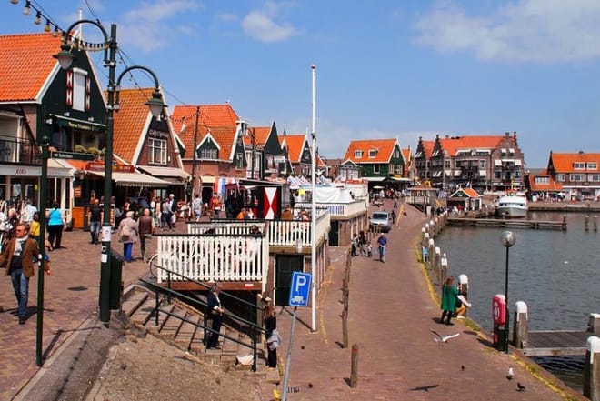 Zaanse Schans Windmills Volendam Small-Group Tour from Amsterdam photo 4