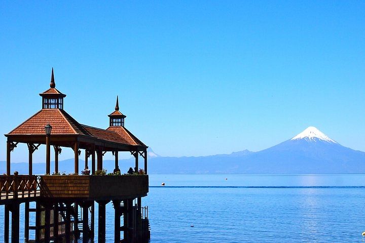 Premium Small-Group Tour to Scenic Frutillar and Llanquihue Lake