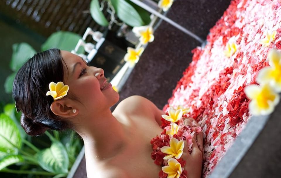 Bali Airport Departure Transfer with 2-Hour Spa Treatment