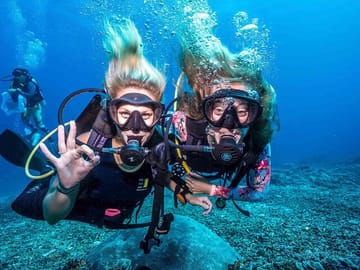 Scuba Diving Adventure in Marmaris with Lunch and Transfers