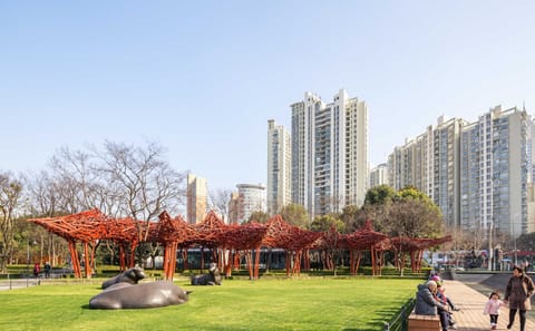 Shanghai French Concession Biking Tour with Food Stops