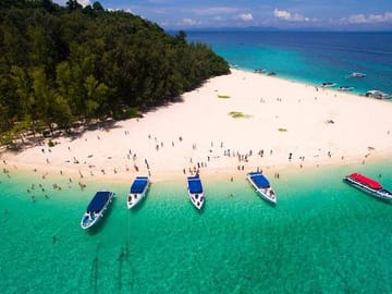 Krabi: Phi Phi Sunrise & 4 Islands by Speedboat with Lunch