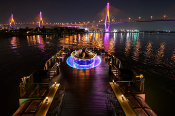 Bangkok: Saffron Chao Phraya River Dinner Cruise optioned Hotel Transfer