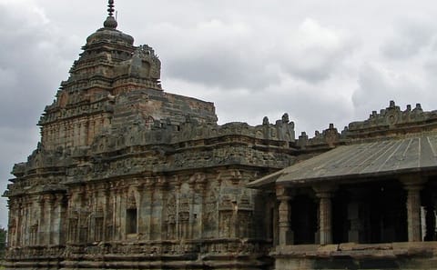 Cultural Tour from Hubli to Historical Hampi and Beyond
