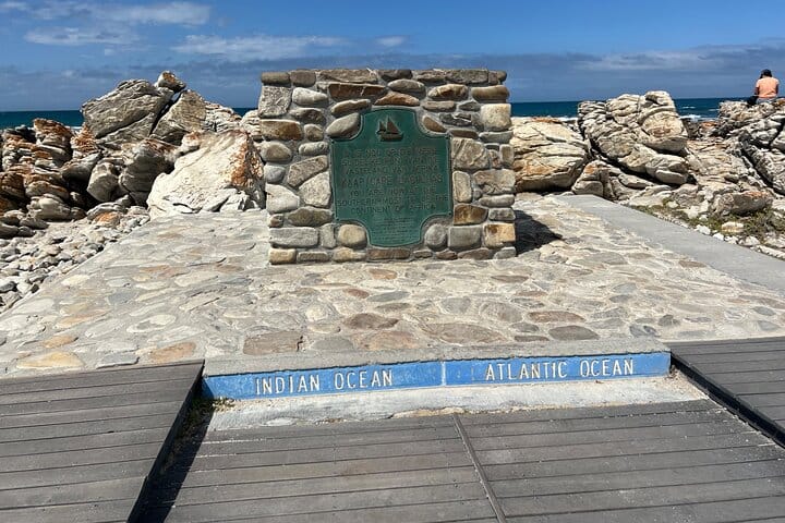 Cape Agulhas, Full-Day Private Tour & Wine Tasting from Cape Town