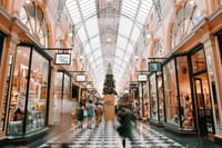 Paris Private Luxury Tour with shopping, cabaret, Lunch cruise and city Tour 1