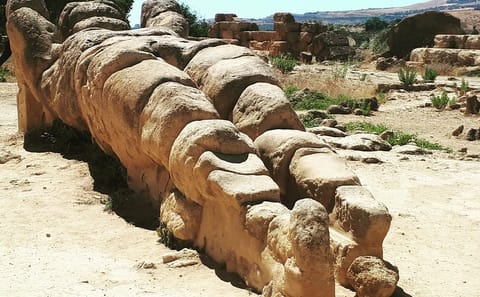 Private Day Tour from Siracusa to Agrigento and Piazza Armerina