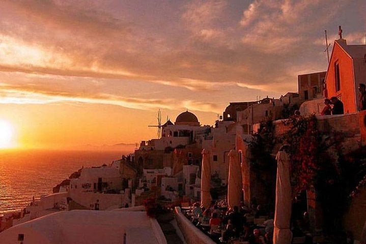 Santorini Roundtrip transport For oia 2