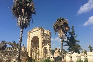 Small-Group Adventure Tour to Sidon Tyre & Maghdouche-Day Trip
