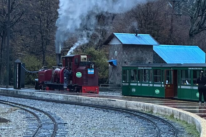 Ushuaia : National Park Tour with End of the World Train 3