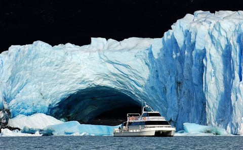Private 4-Day Luxury Tour of El Calafate and Perito Moreno Glacier
