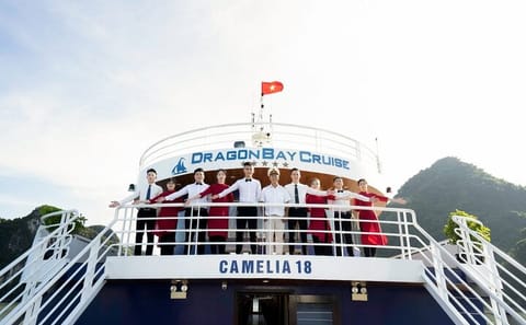 Dragon Bay Cruise – Luxury 2 Days Cruise to Halong Bay from Hanoi