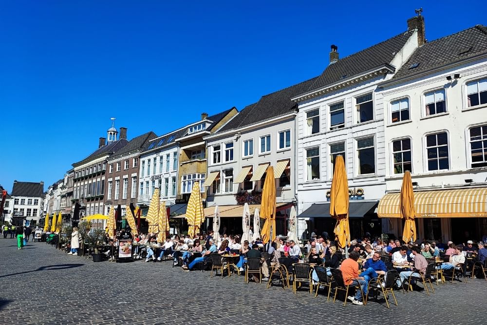 Street view of Grote Markt along the route of the outdoor escape game City Detective.