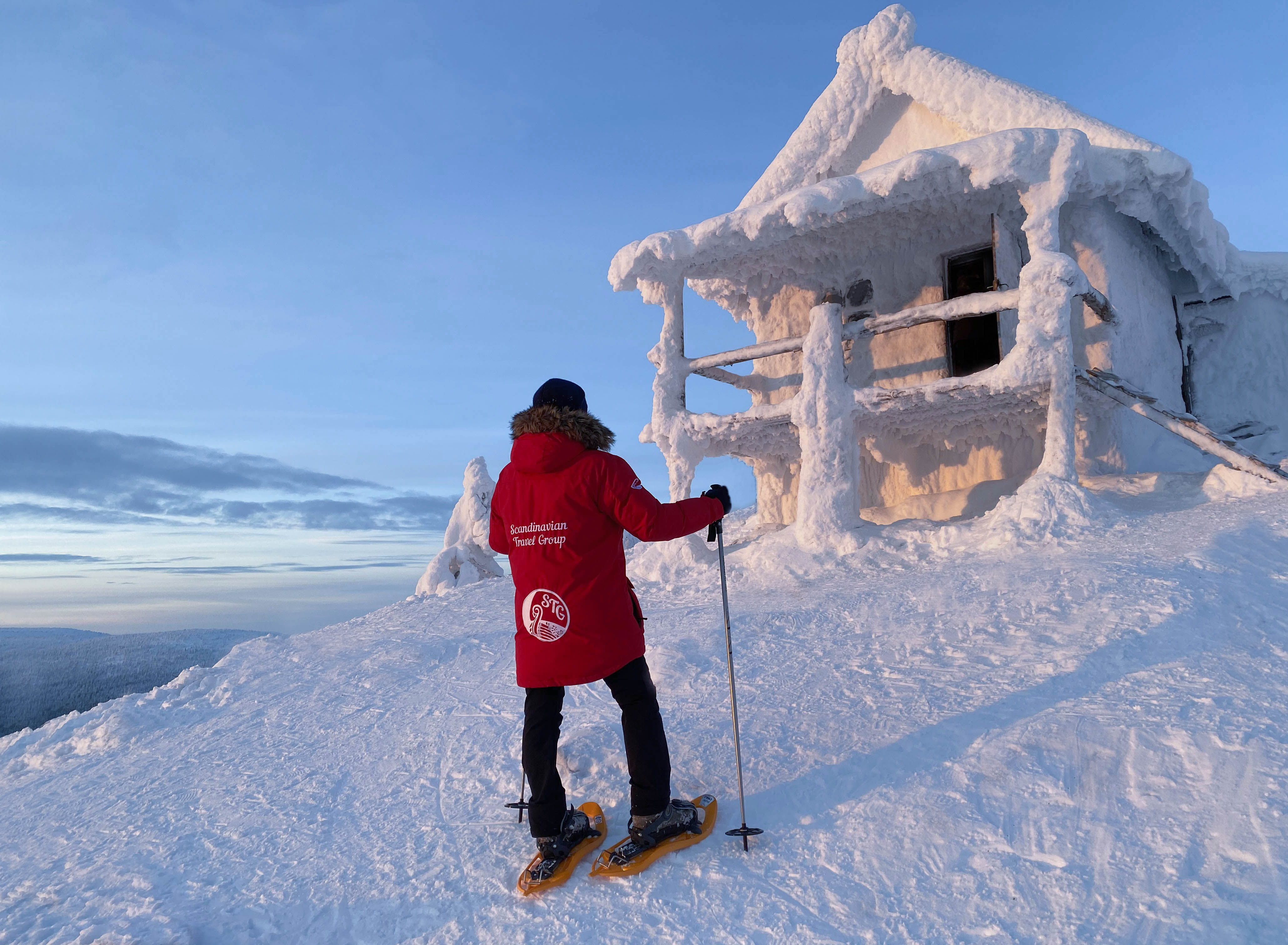 Instagram snowshoeing to Santa cabin program in Levi with guide