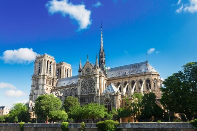Private Highlights of Paris Tuk-Tuk Experience