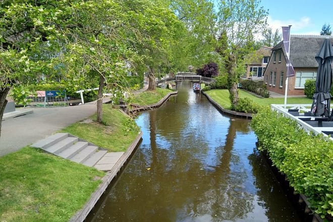 Giethoorn and Enclosing Dike Private Day Tour from Amsterdam 6