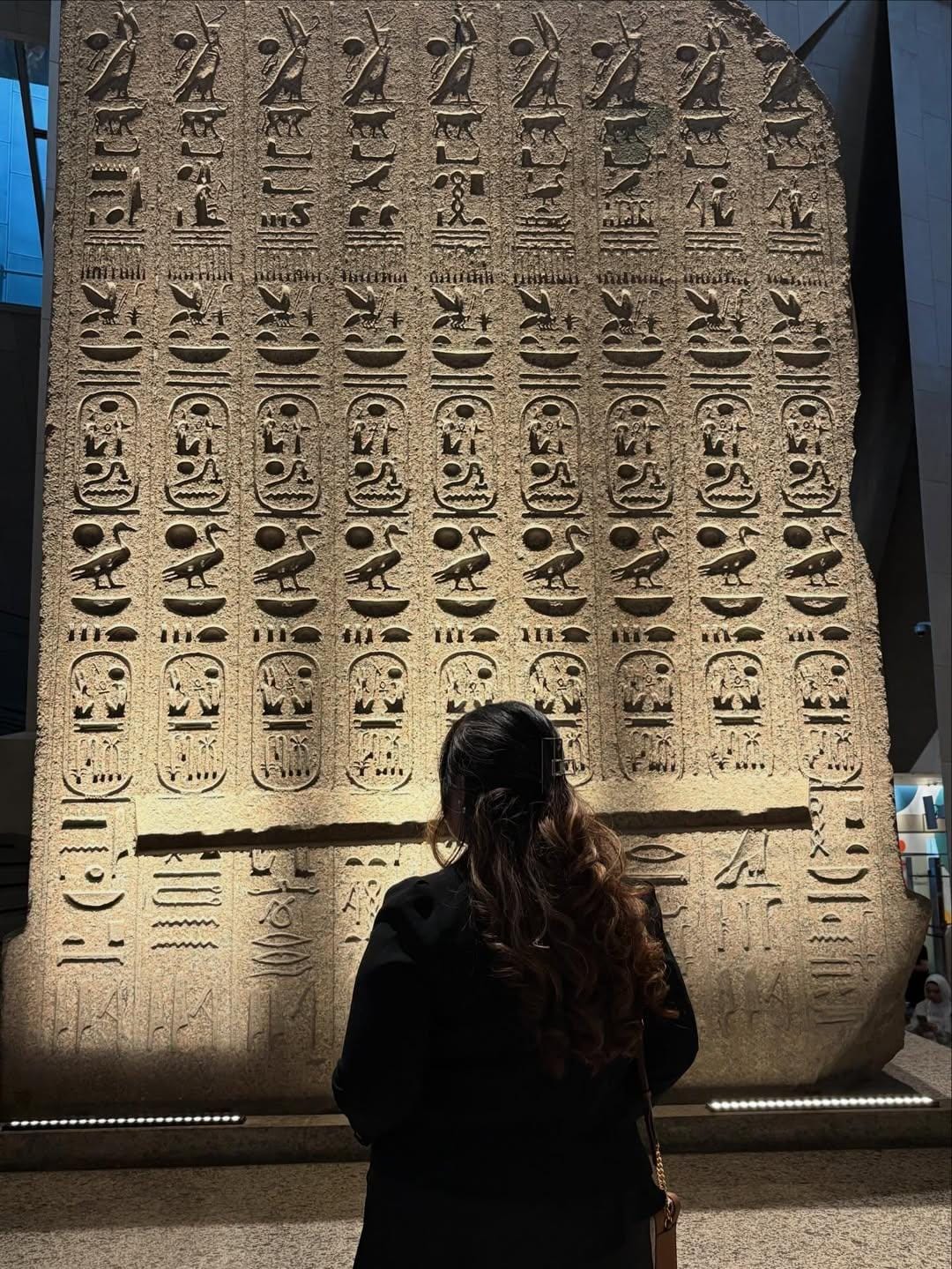Guests enjoying Cairo sightseeing tours at the GEM with ancient treasures.