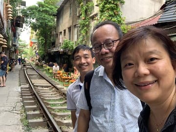 Hanoi City Walking Tour with Local Guide and Train Street