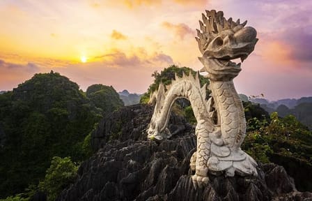 Ninh Binh and Cuc Phuong 2-Day Adventure Tour from Hanoi